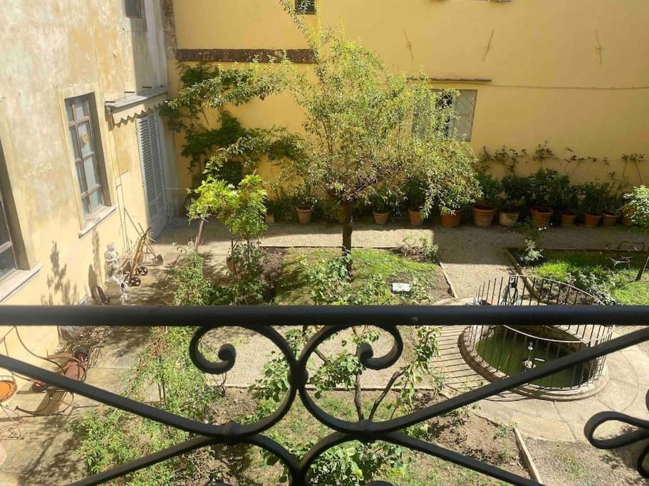 The Secret Garden Apartman Firenze Kültér fotó
